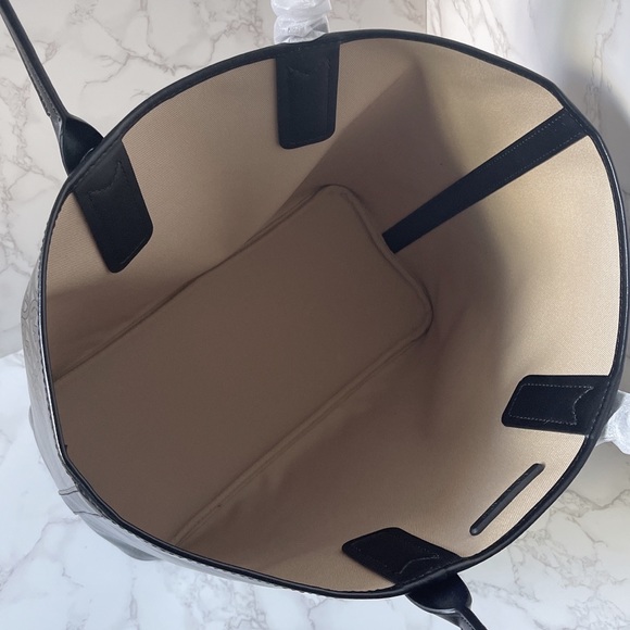 Michael Kors Jodie Large Tote - Picture 10 of 10